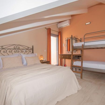 Gold Olive Suites Alykanas  Eksteriør billede