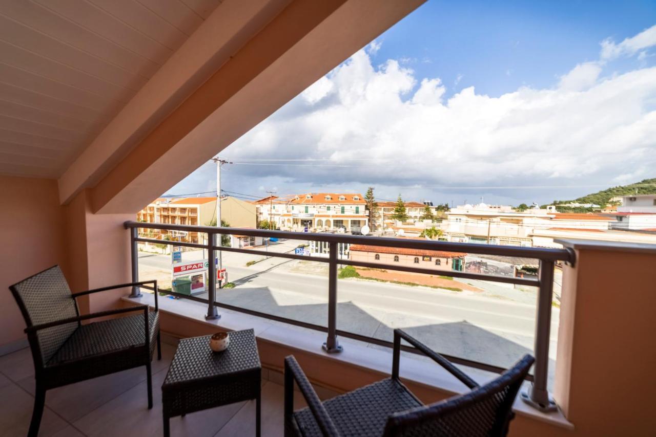Gold Olive Suites Alykanas  Eksteriør billede